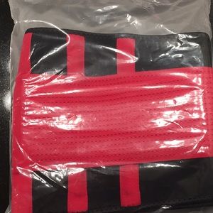 Ultra comfy waist trimmer